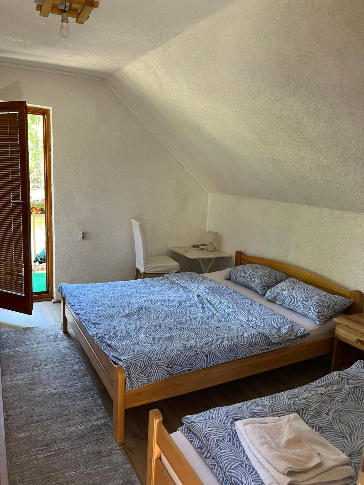 Sipovo Bed And Breakfast Family Djukic מראה חיצוני תמונה
